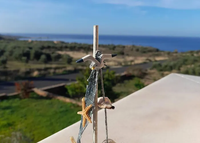 Villa “villa Othon-leni”