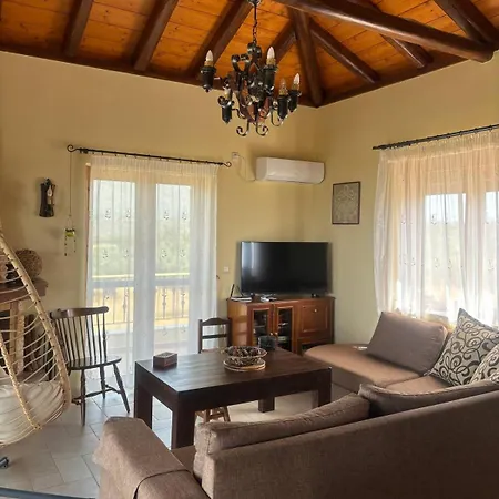 “villa Othon-leni” Villa *