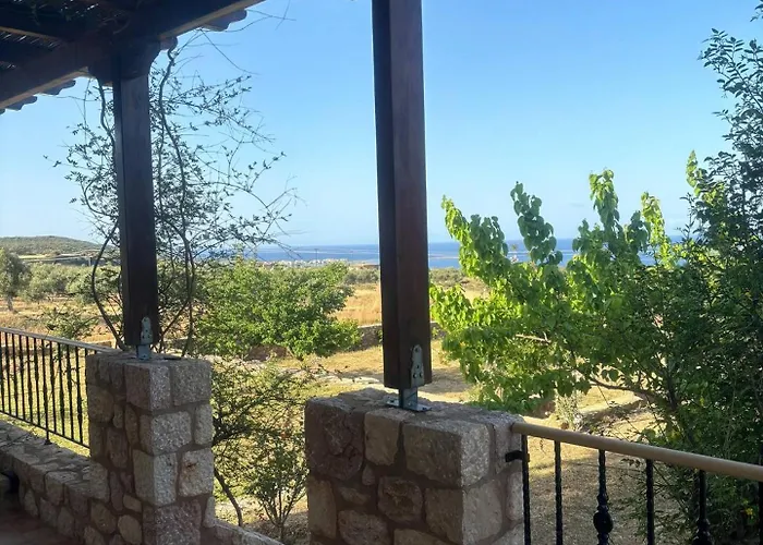 “villa Othon-leni”